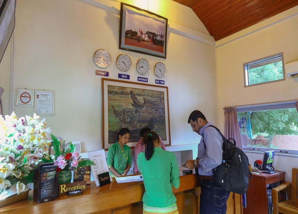 Manisanda Hotel Bagan Exterior foto